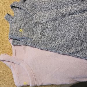 Set of 2 women's oversized workout tops, sz L